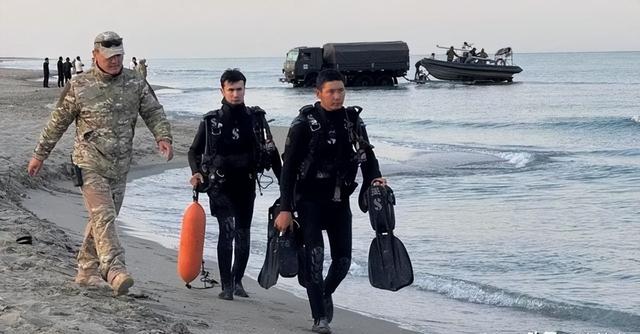 14名精锐命丧里海,防长被解职,托卡耶夫立威,给所有国家敲警钟